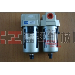 鑫哲-油水分離器,分離器,噴砂機(jī)油水分離器,噴砂機(jī)配件